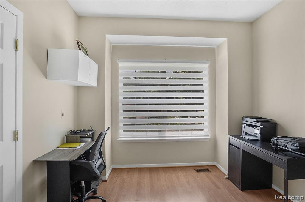 41770 Webster Ct., Novi, MI 48377 — Photo 13