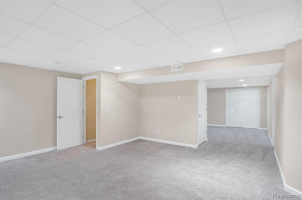 41770 Webster Ct., Novi, MI 48377 — Photo 20
