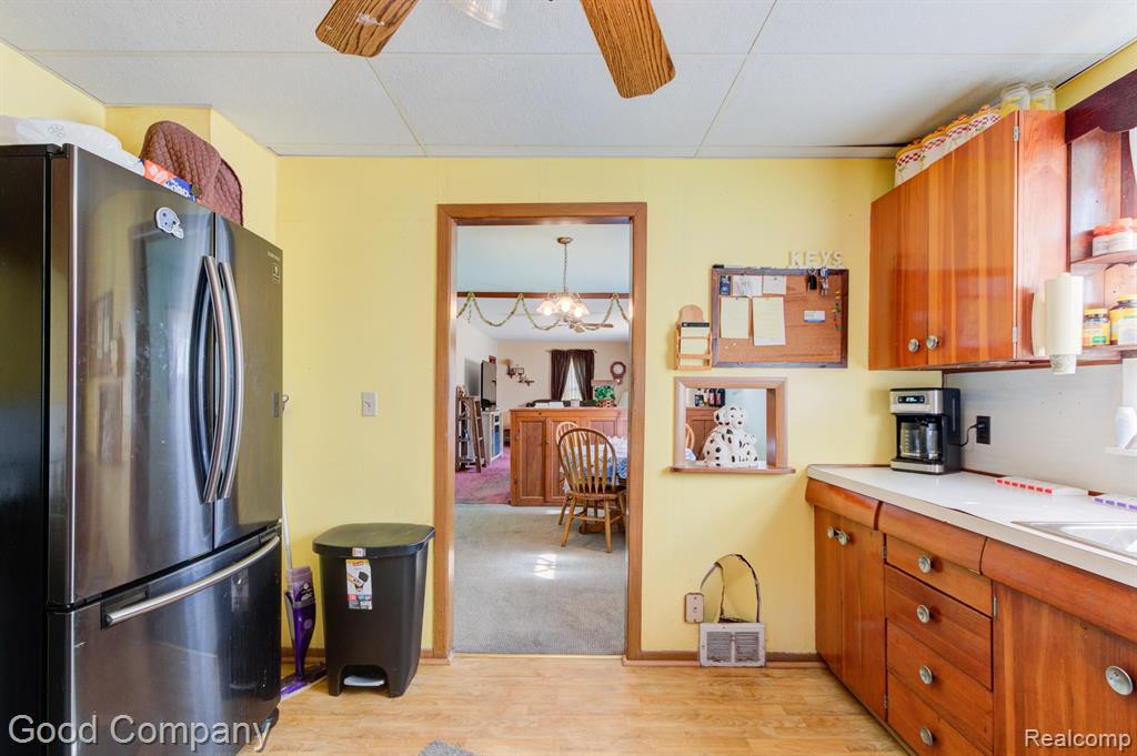 14 DIVISION Street, Oxford, MI 48371 — Photo 12