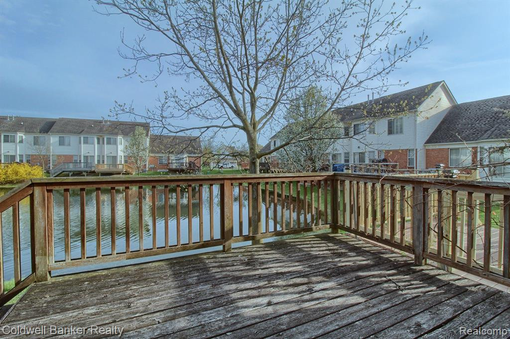 8905 MILLINGTON Court, 27, Belleville, MI 48111 — Photo 5