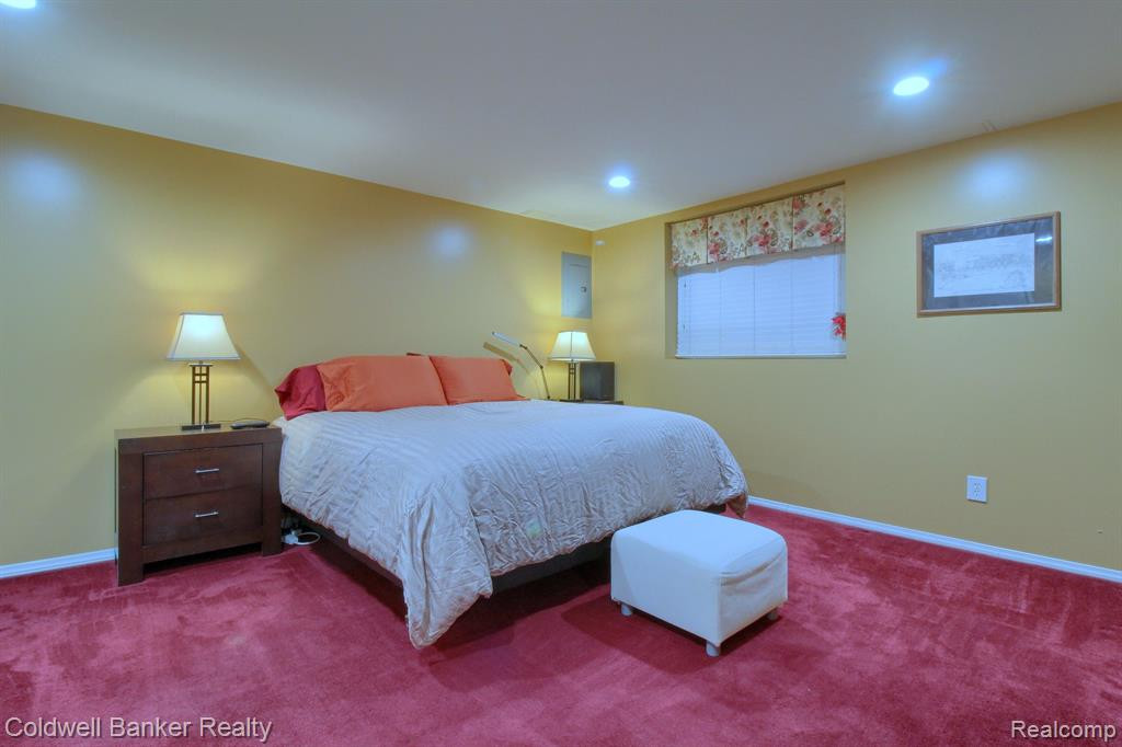 8905 MILLINGTON Court, 27, Belleville, MI 48111 — Photo 15