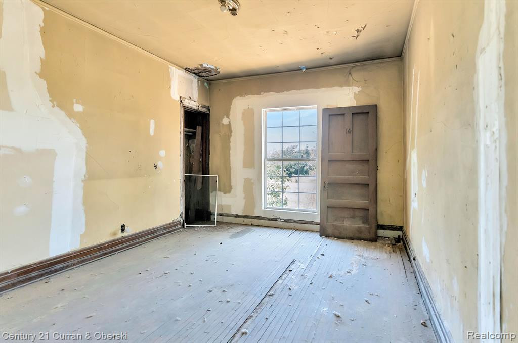 732 S GREEN Street, Detroit, MI 48209 — Photo 11