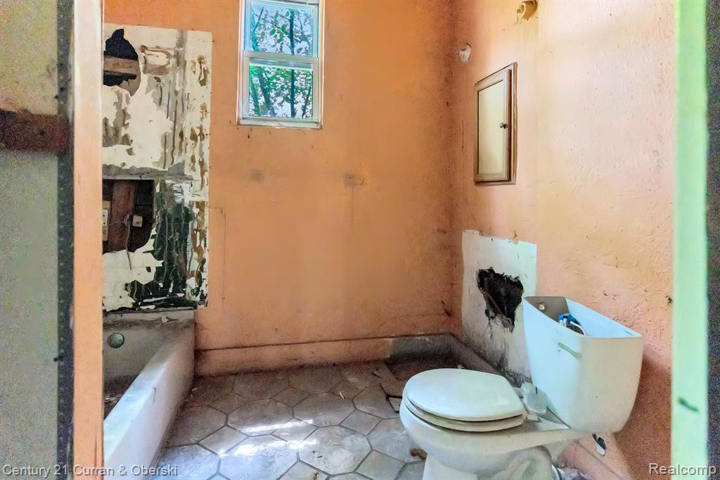 732 S GREEN Street, Detroit, MI 48209 — Photo 24