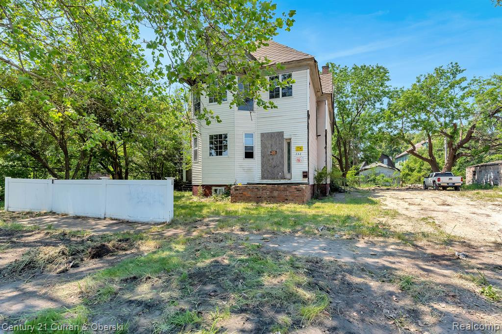 732 S GREEN Street, Detroit, MI 48209 — Photo 32