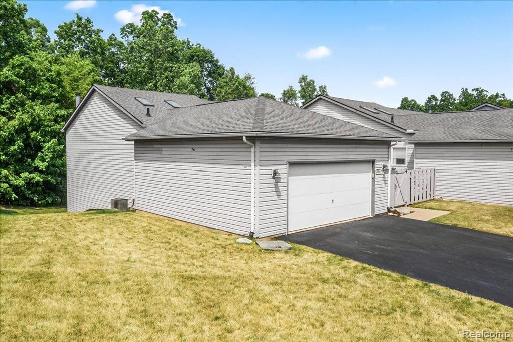 2964 W TELLURIDE, Brighton, MI 48114 — Photo 36