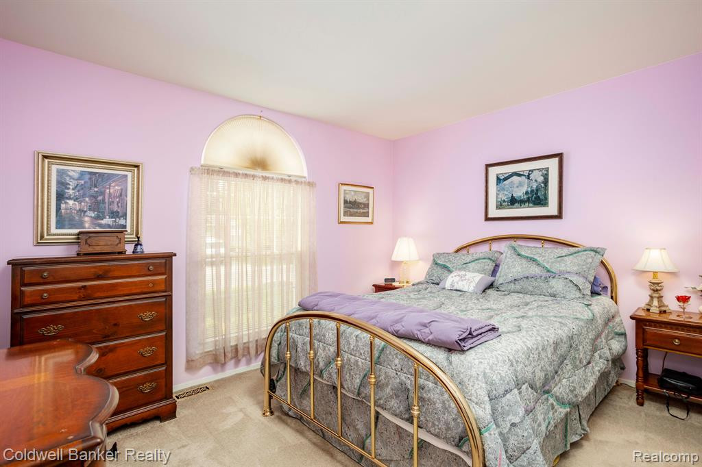 2097 Oakbrook Boulevard, Walled Lake, MI 48390 — Photo 13