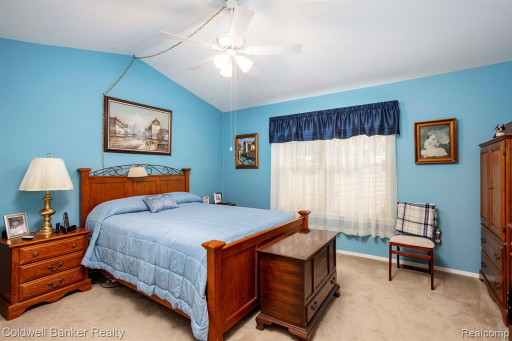 2097 Oakbrook Boulevard, Walled Lake, MI 48390 — Photo 18
