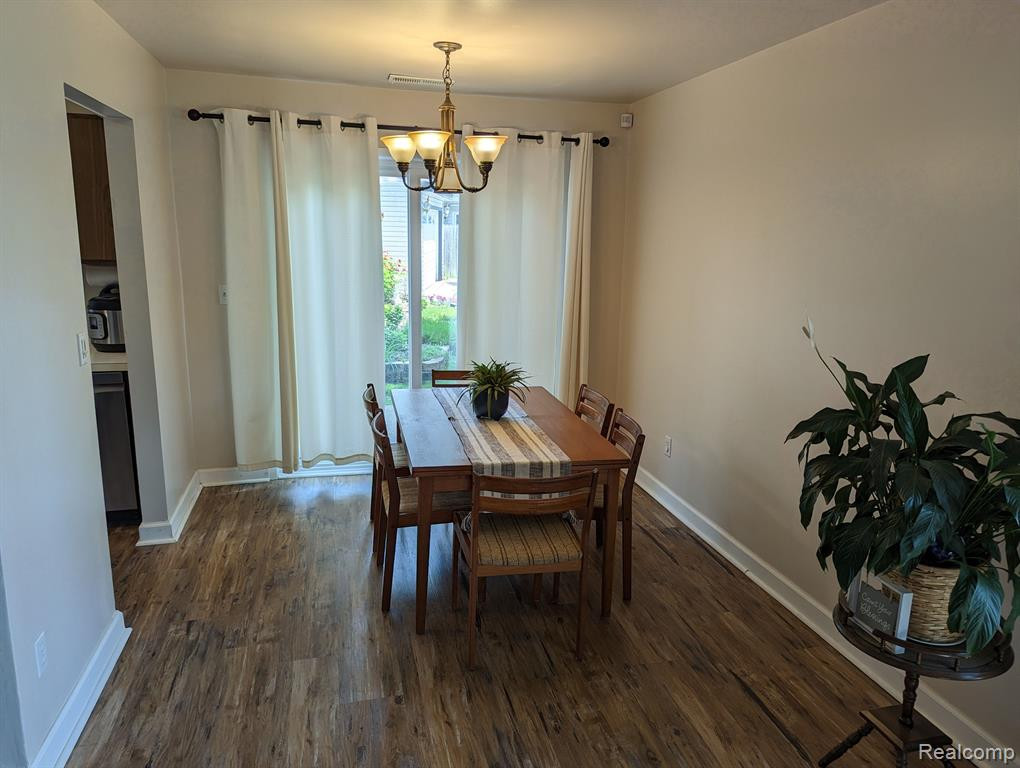 5883 Big Pine Court, Ypsilanti, MI 48197 — Photo 4