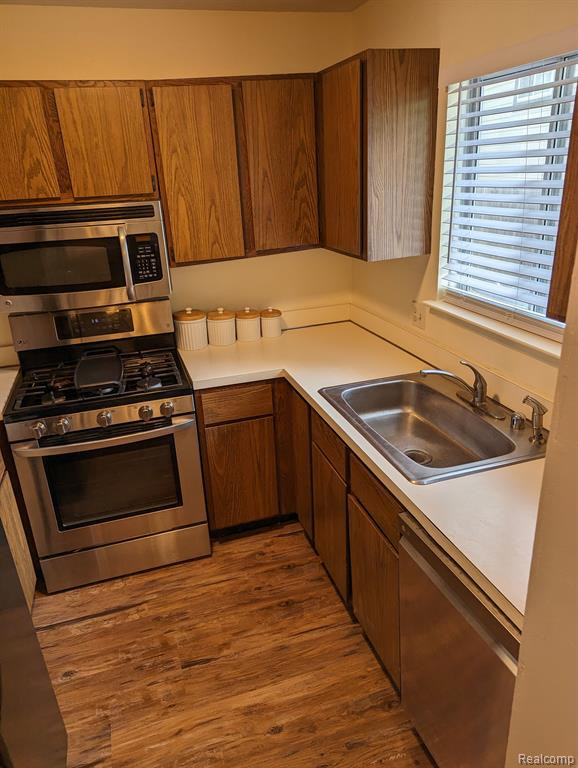 5883 Big Pine Court, Ypsilanti, MI 48197 — Photo 6