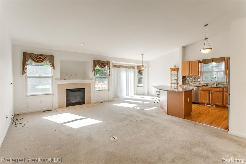 23740 W LAKE Circle, Brownstown, MI 48183 — Photo 3