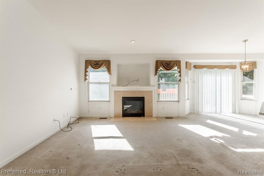 23740 W LAKE Circle, Brownstown, MI 48183 — Photo 4