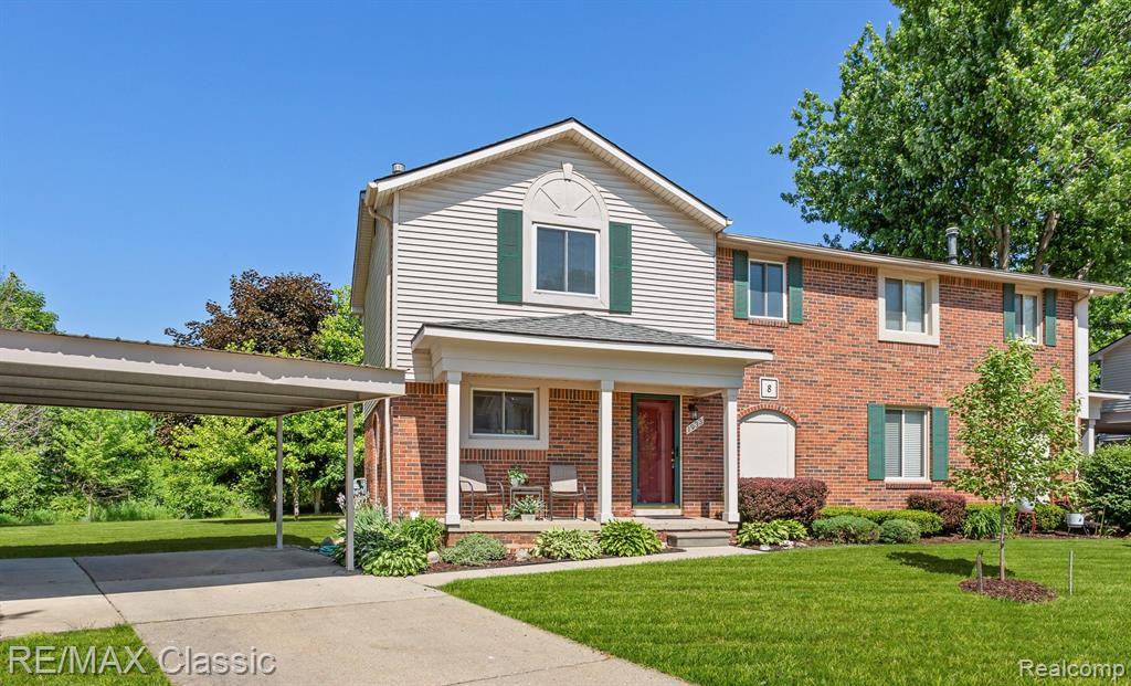 1933 W FRANKLIN Drive, Canton, MI 48187 — Photo 2