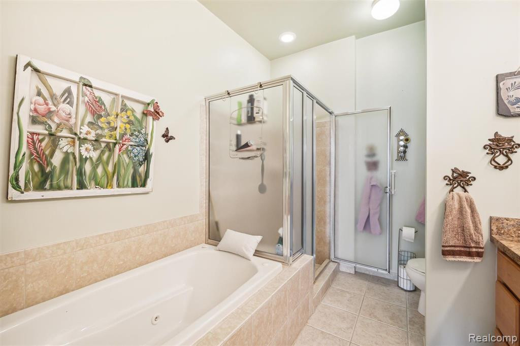 4297 FOREST BRIDGE Drive, Canton, MI 48188 — Photo 15