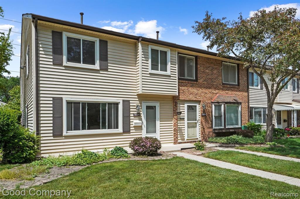 38041 CAROLON Boulevard, Westland, MI — Photo 4