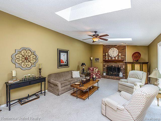 25427 BUCKMINSTER Drive, Novi, MI — Photo 22