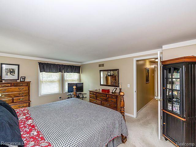 25427 BUCKMINSTER Drive, Novi, MI — Photo 32