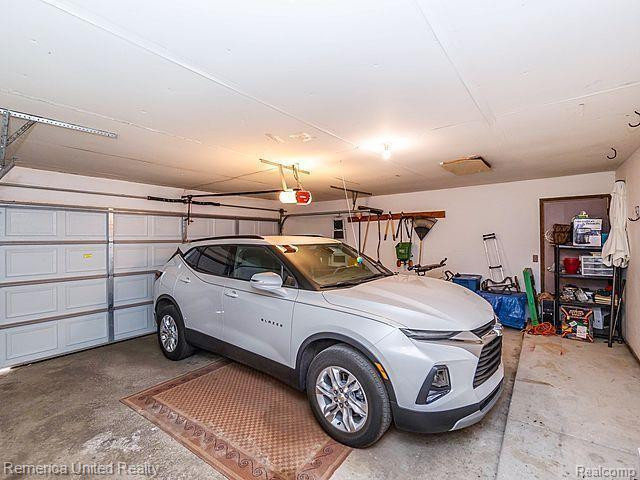 25427 BUCKMINSTER Drive, Novi, MI — Photo 41