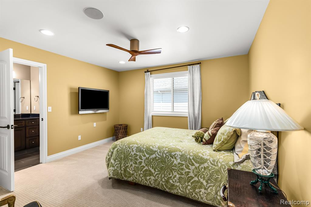 10744 WATERFALL Court, South Lyon, MI 48178 — Photo 25