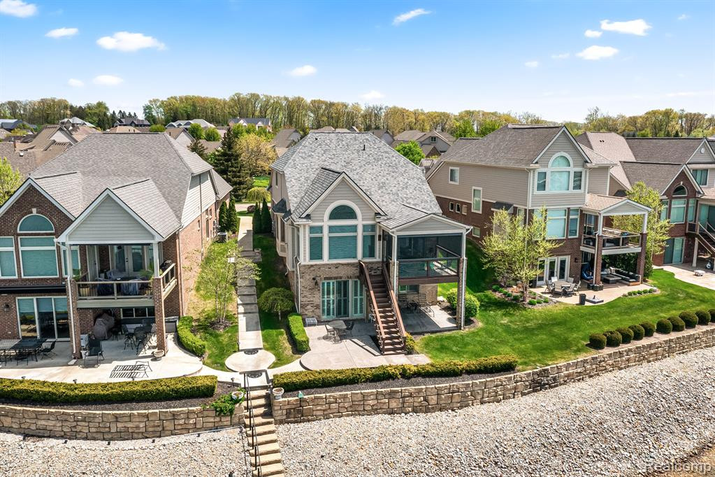 10744 WATERFALL Court, South Lyon, MI 48178 — Photo 49