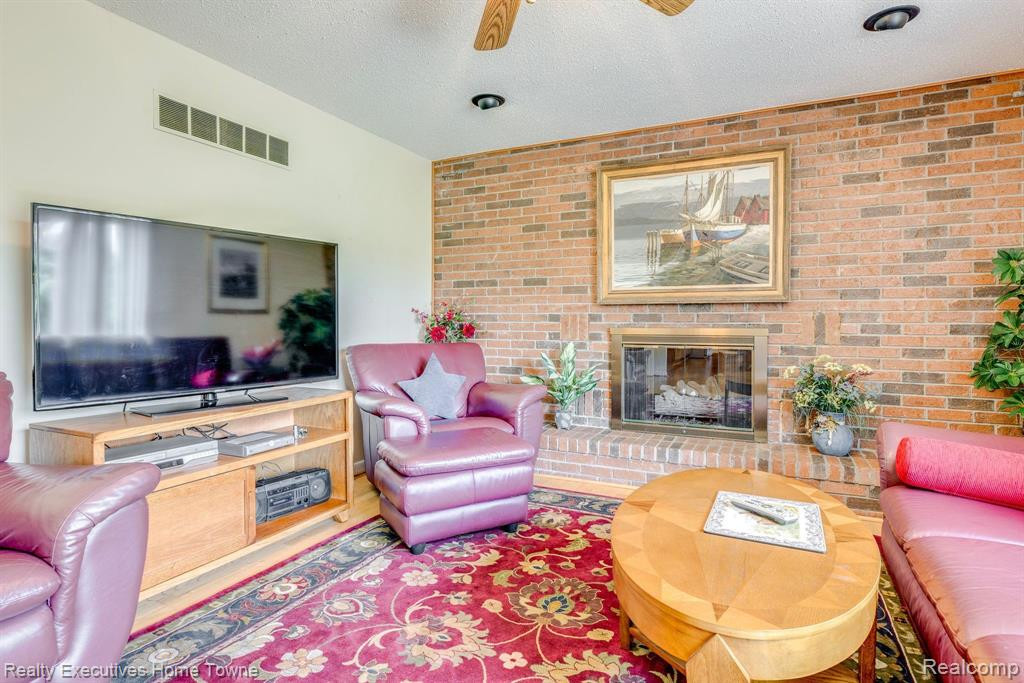 7616 FARGO Road, Greenwood, MI 48006 — Photo 34