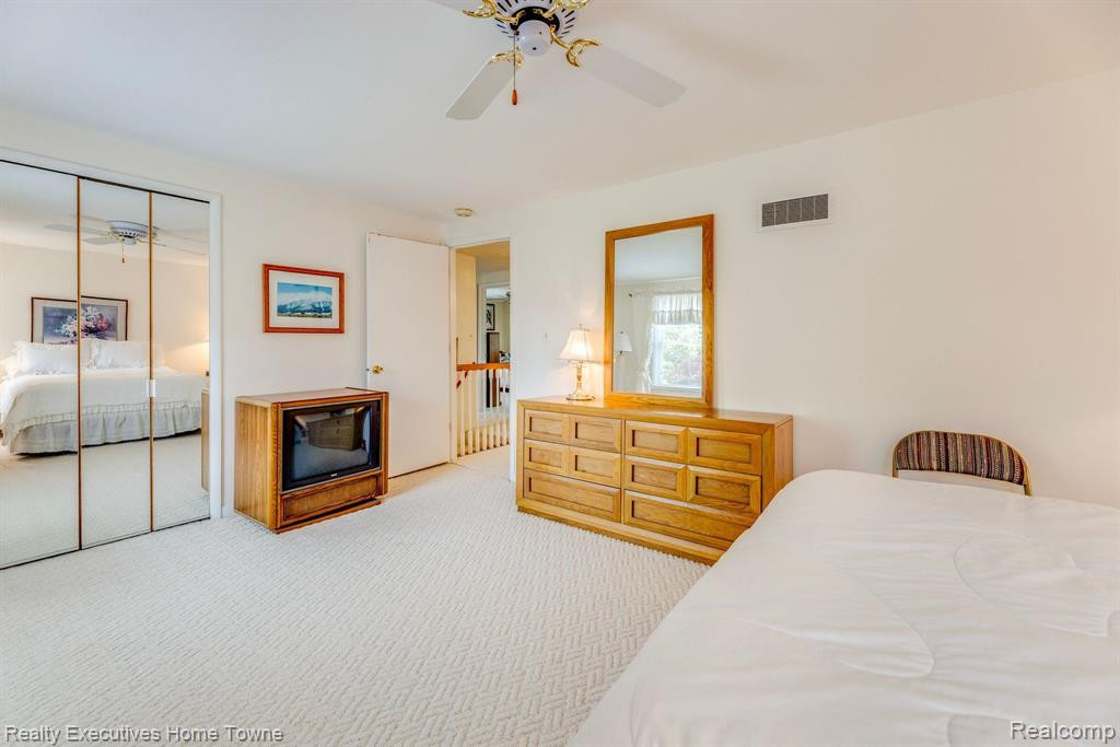 7616 FARGO Road, Greenwood, MI 48006 — Photo 48