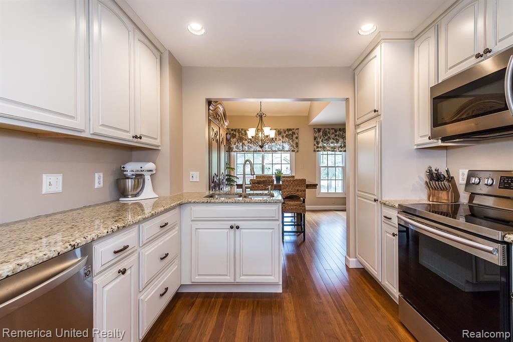 1020 ROSEWOOD, Brighton, MI 48116 — Photo 15