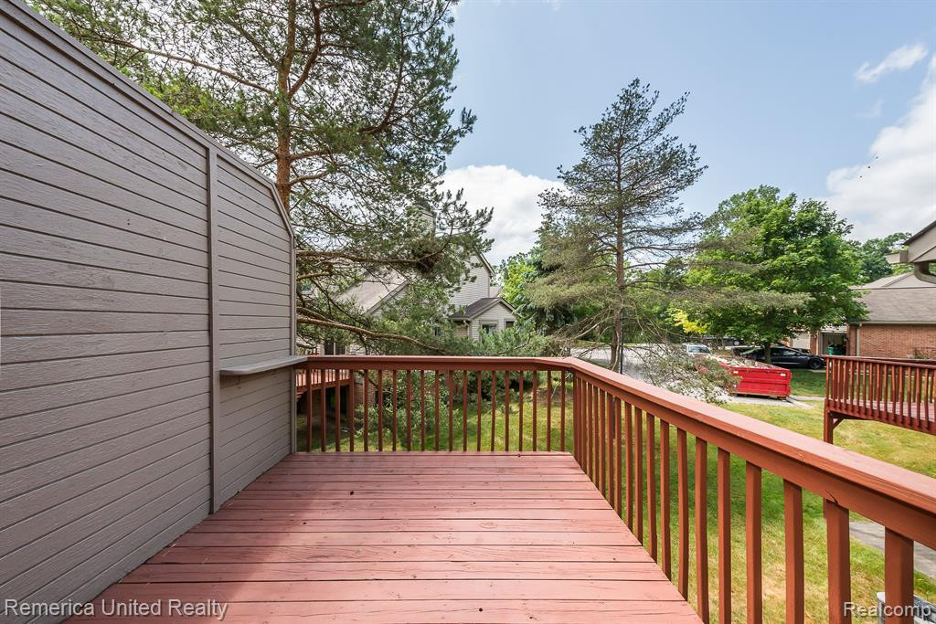 1020 ROSEWOOD, Brighton, MI 48116 — Photo 39