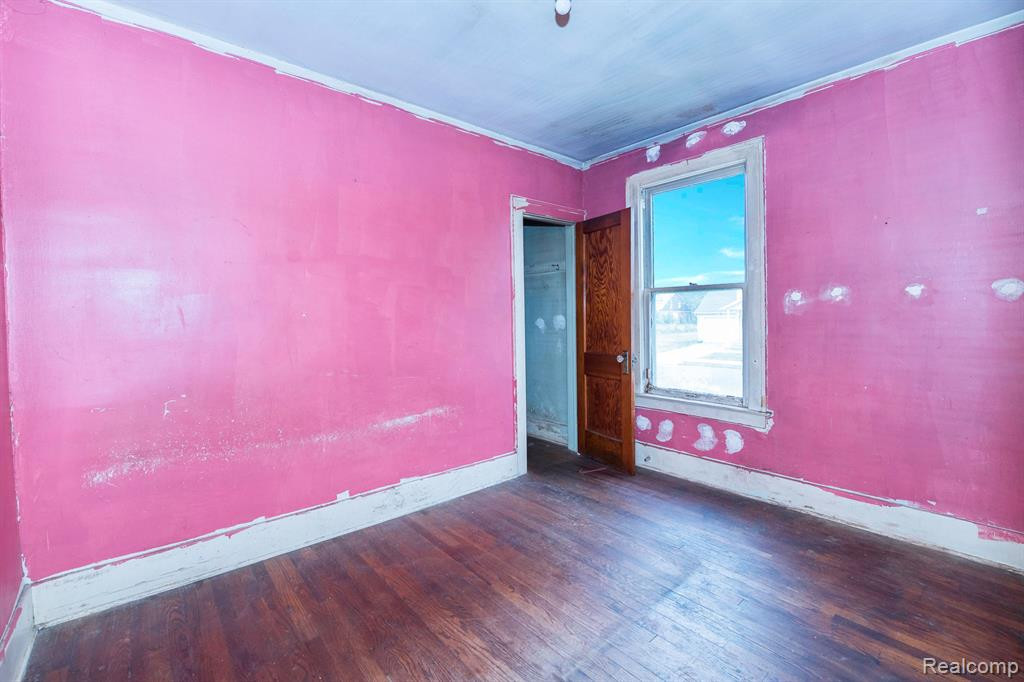 8956 ASTOR Street, Detroit, MI 48213 — Photo 10