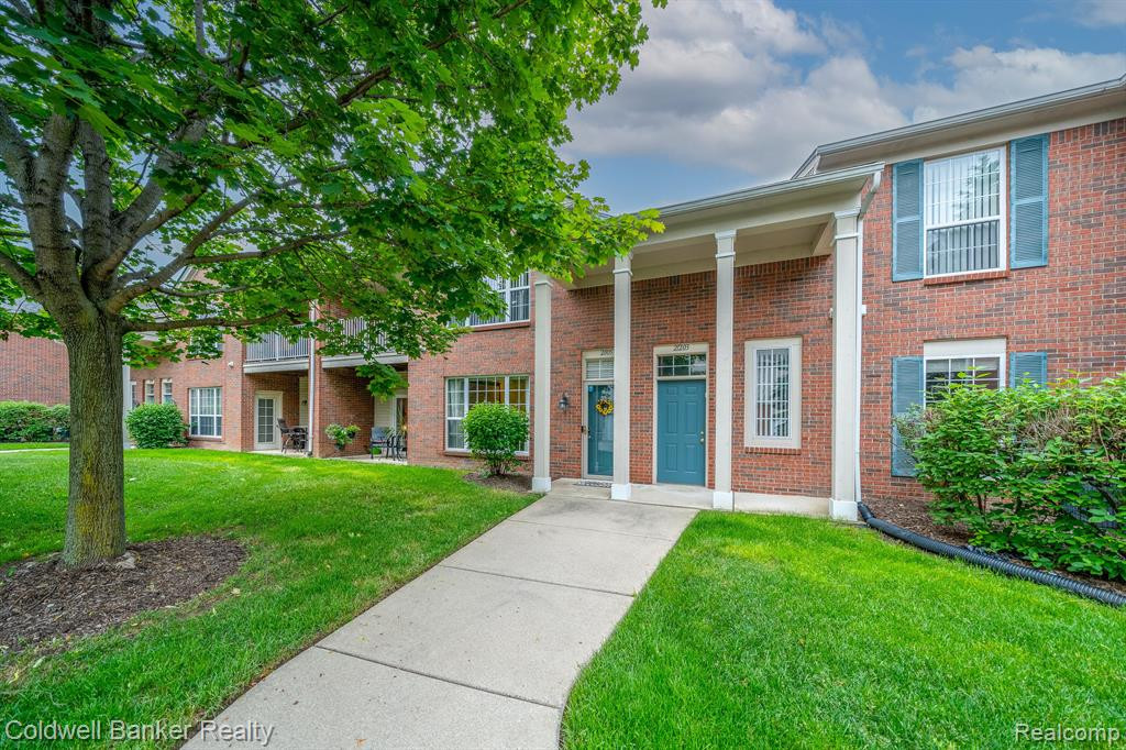 21105 CHESAPEAKE Circle, Walled Lake, MI 48390 — front exterior