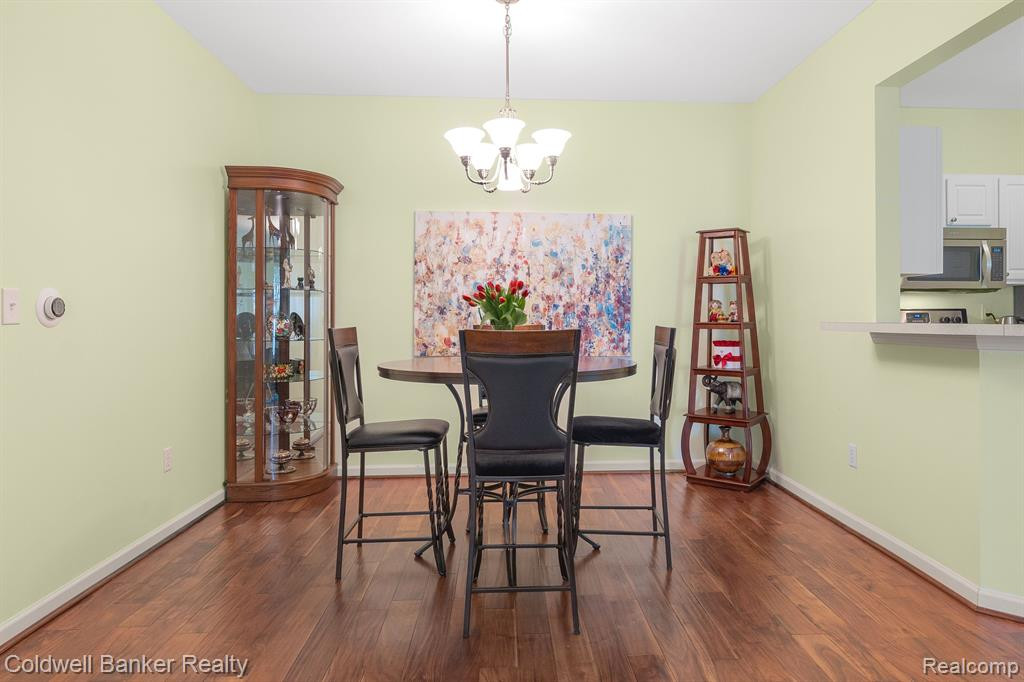 21105 CHESAPEAKE Circle, Walled Lake, MI 48390 — Photo 8