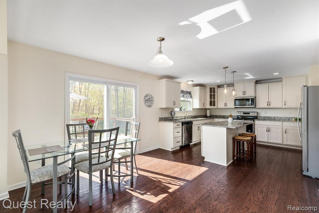 1216 CANNONADE Loop, Howell, MI 48843 — Photo 11