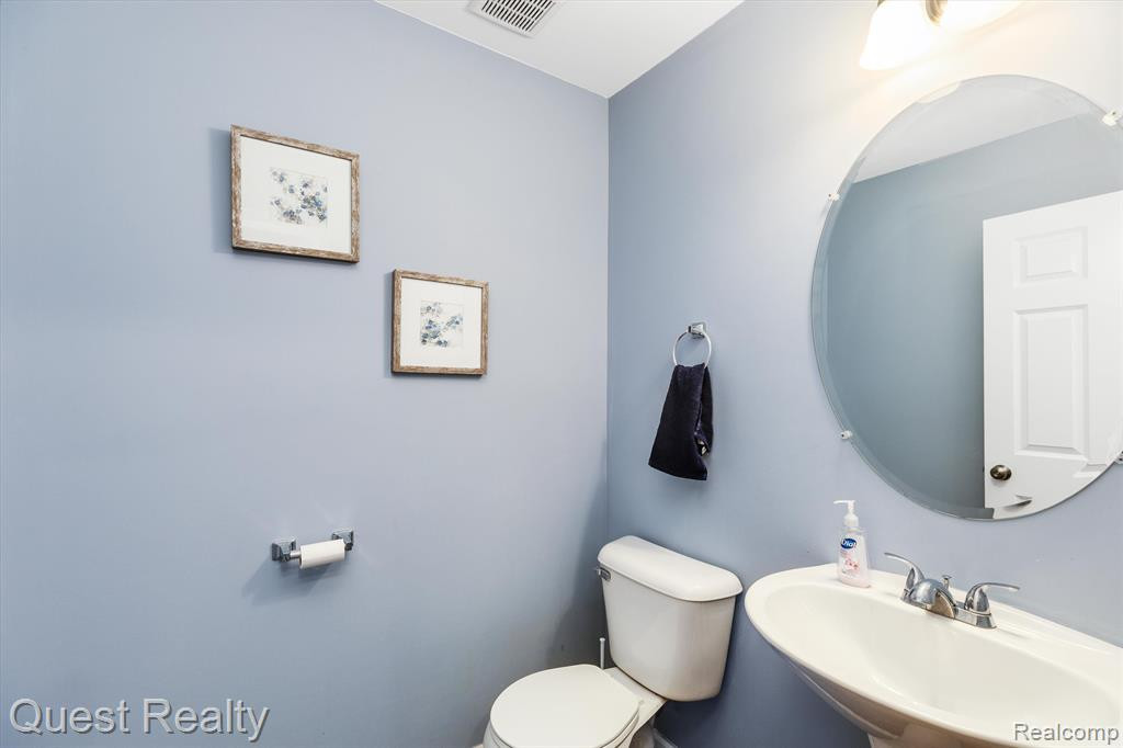1216 CANNONADE Loop, Howell, MI 48843 — Photo 19