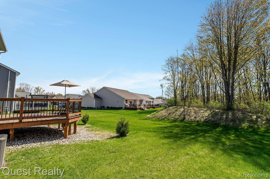 1216 CANNONADE Loop, Howell, MI 48843 — Photo 38