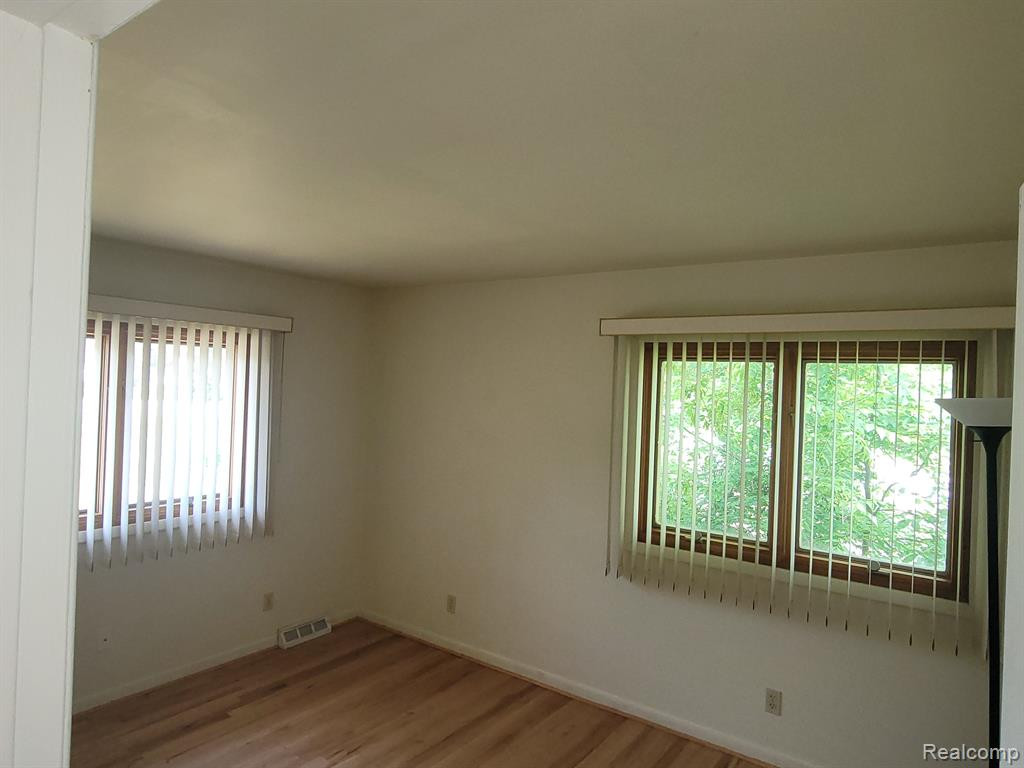 2691 S HACKER Road, Brighton, MI 48114 — Photo 30