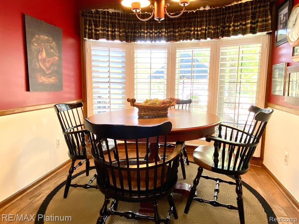4762 PINE EAGLES Drive, 15, Brighton, MI 48116 — Photo 15