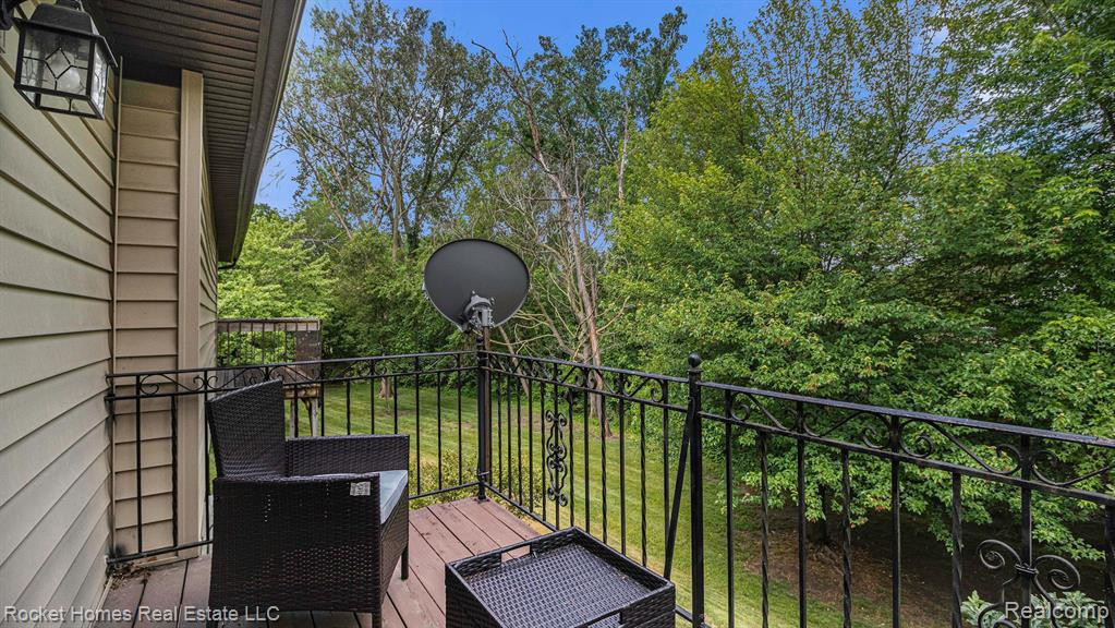 38177 Carolon Boulevard, Westland, MI — Photo 23