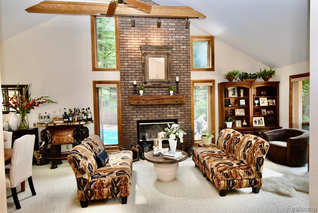 1611 WILDWOOD Lane, Saline, MI 48176 — Photo 4