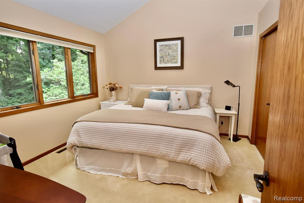 1611 WILDWOOD Lane, Saline, MI 48176 — Photo 11
