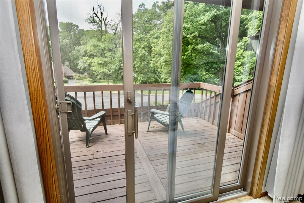 1611 WILDWOOD Lane, Saline, MI 48176 — Photo 14