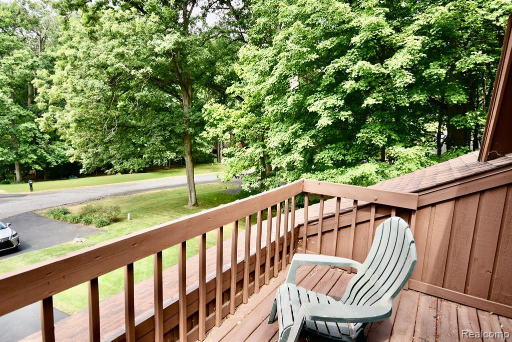 1611 WILDWOOD Lane, Saline, MI 48176 — Photo 15