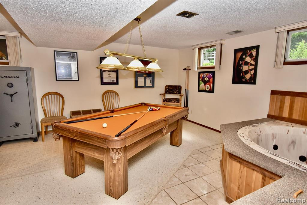 1611 WILDWOOD Lane, Saline, MI 48176 — Photo 22