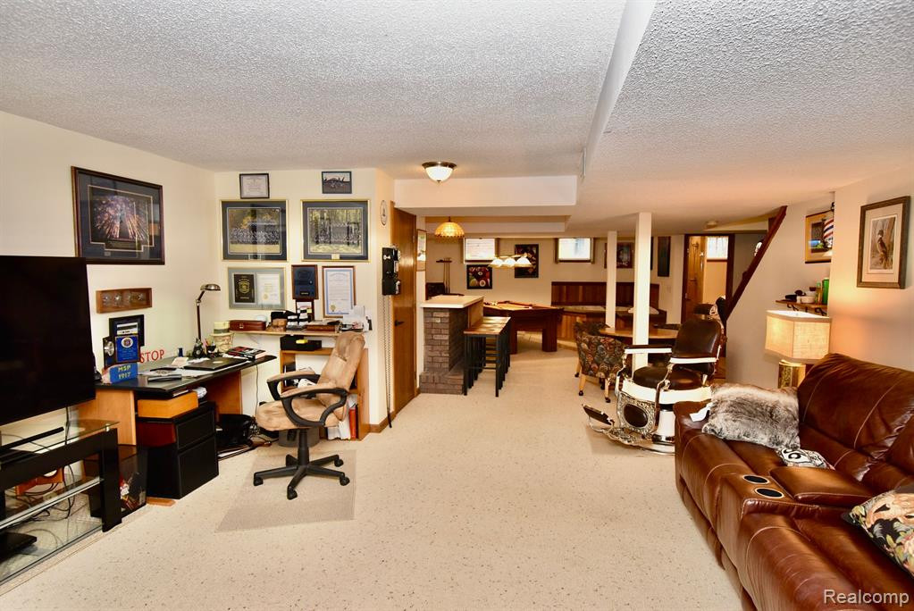 1611 WILDWOOD Lane, Saline, MI 48176 — Photo 25