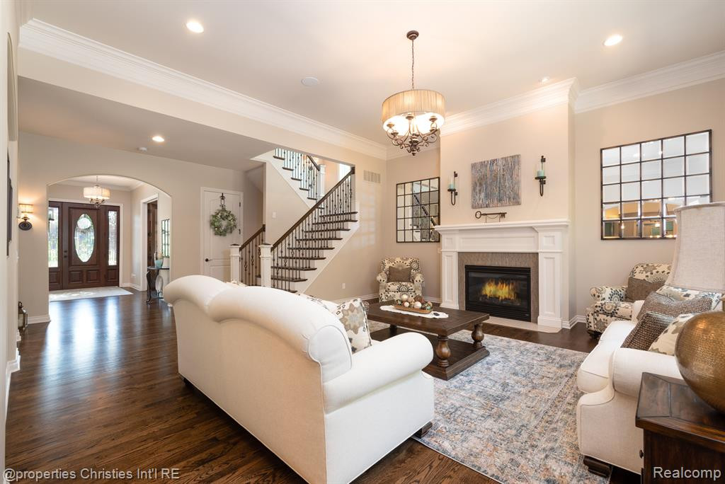 21531 EQUESTRIAN Trail, Northville, MI 48167 — Photo 8