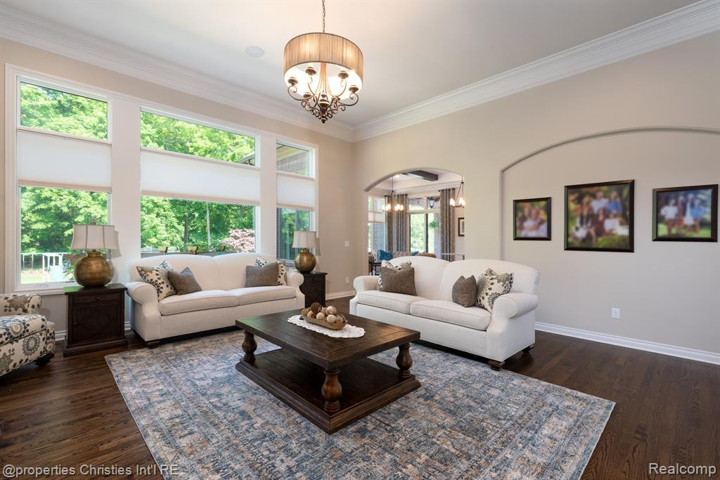 21531 EQUESTRIAN Trail, Northville, MI 48167 — Photo 10