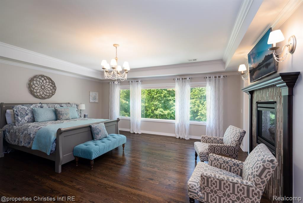 21531 EQUESTRIAN Trail, Northville, MI 48167 — Photo 27