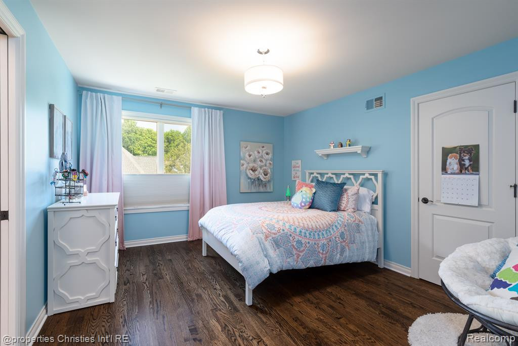 21531 EQUESTRIAN Trail, Northville, MI 48167 — Photo 37