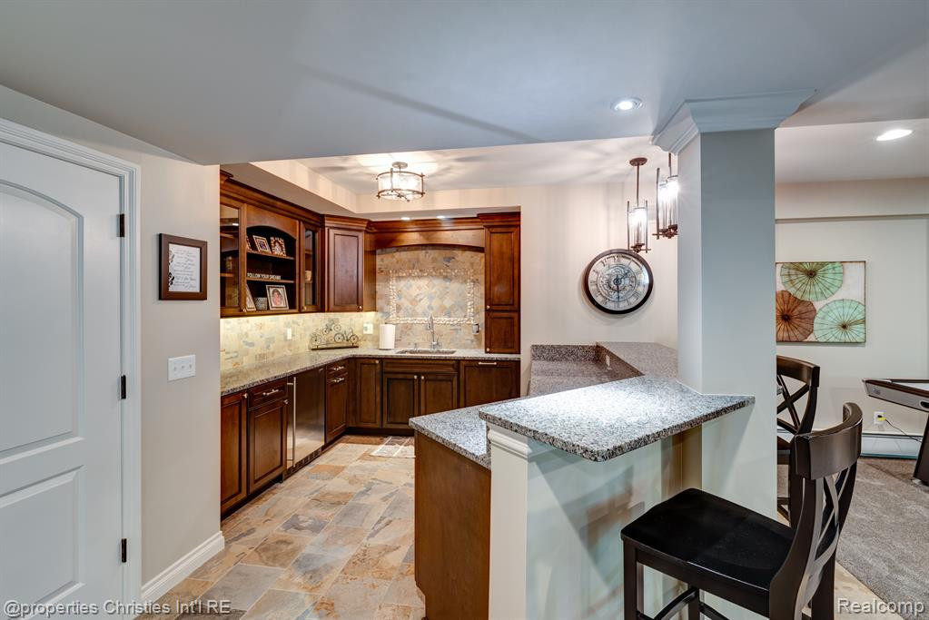 21531 EQUESTRIAN Trail, Northville, MI 48167 — Photo 45