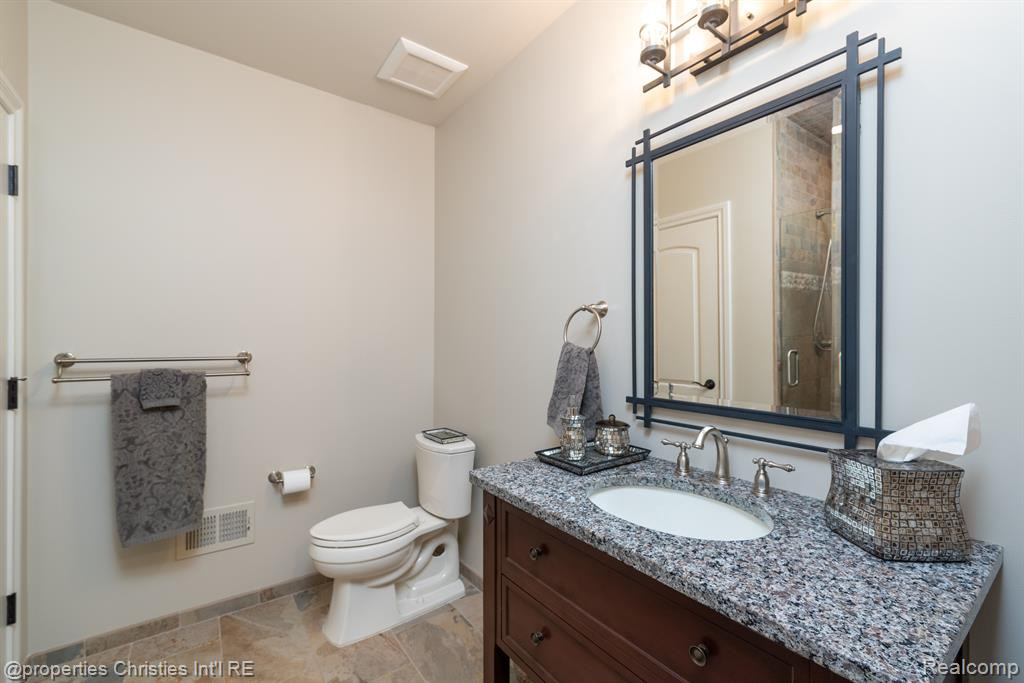 21531 EQUESTRIAN Trail, Northville, MI 48167 — Photo 48