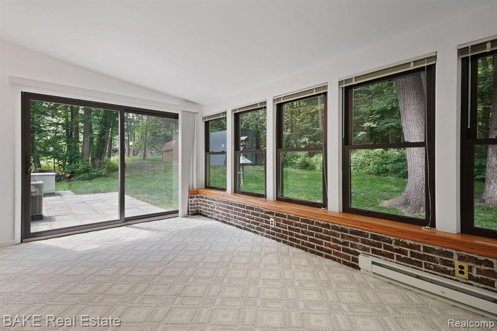 7856 Thornwood Street, Canton, MI 48187 — Photo 21