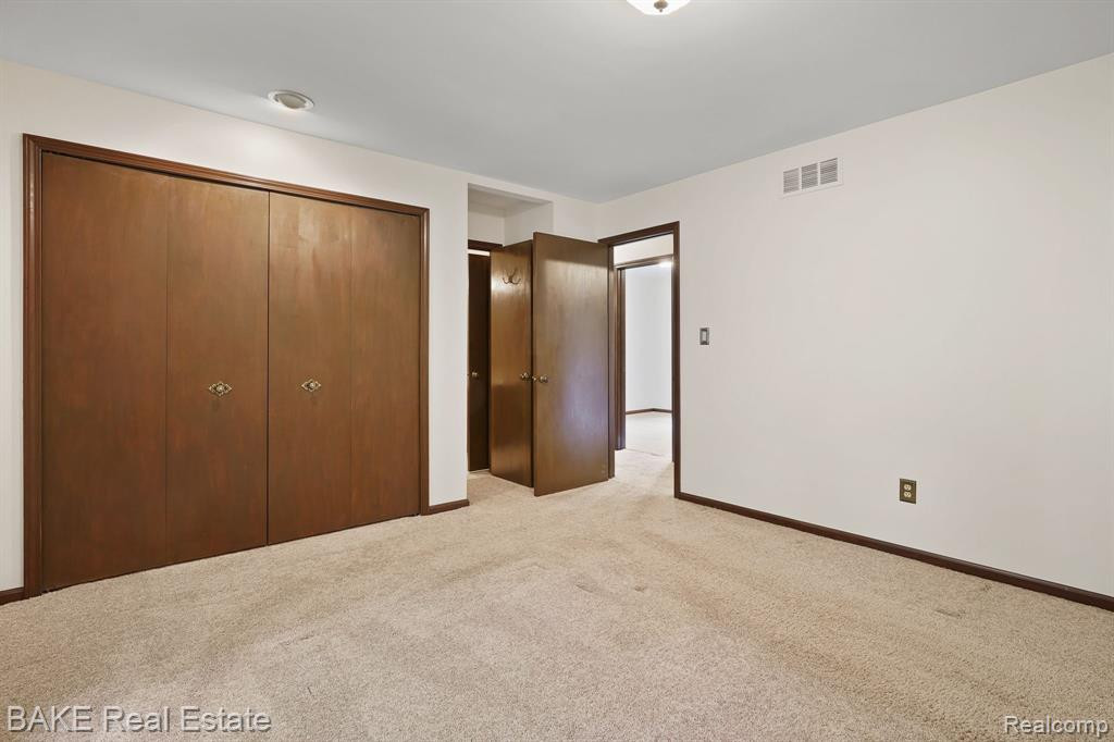 7856 Thornwood Street, Canton, MI 48187 — Photo 26